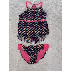 Justice girls sz. 20 two pc. tankini top. Great colors, fun, comfortable